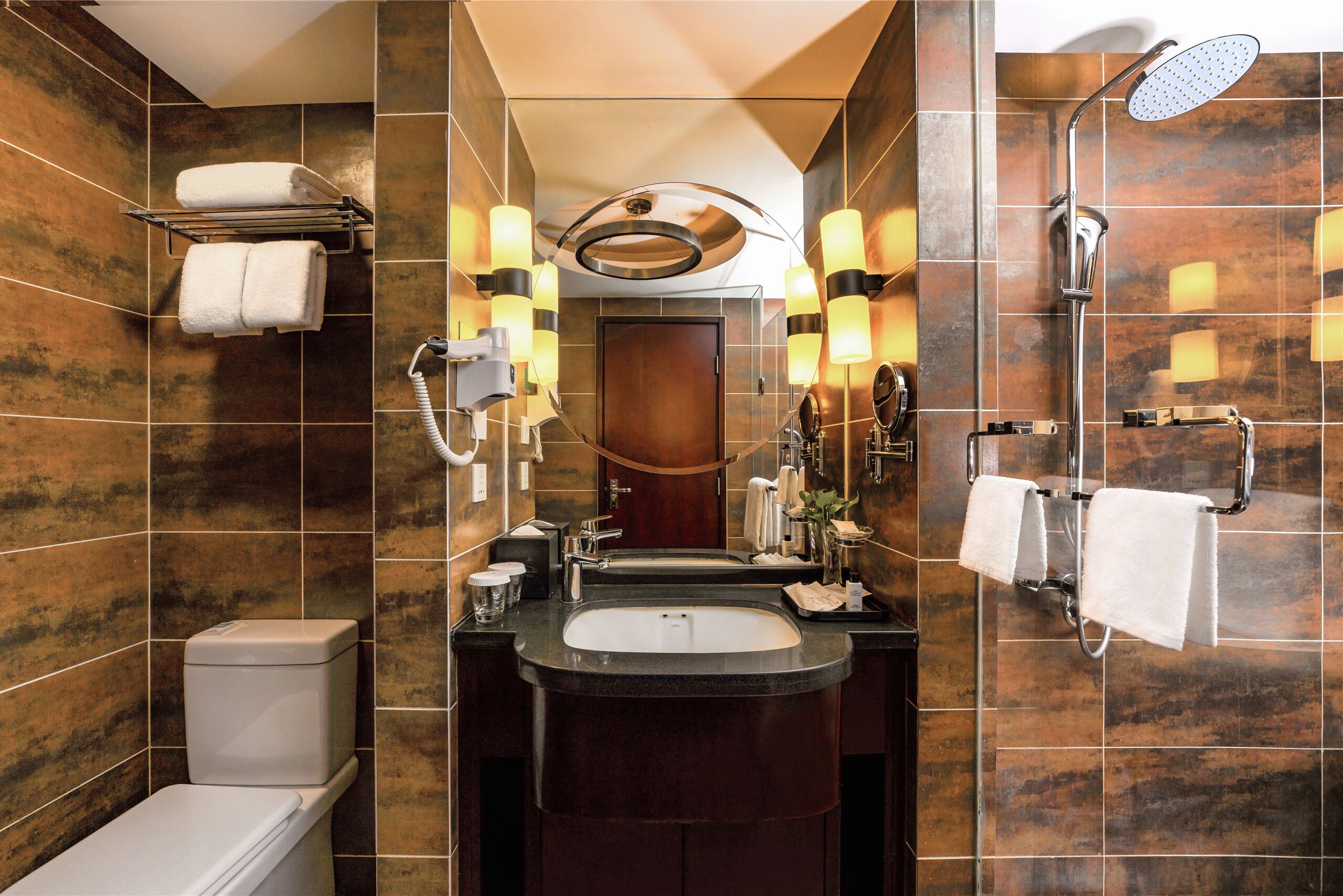 separate bathtub and shower, free toiletries, hair dryer, bathrobes