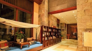 Interior - Maple Palace Hotel (Kunming)