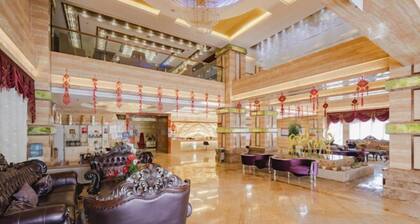 New Horizon Hotel (Luoping Sports Center, Qujing)