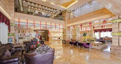 New Horizon Hotel (Luoping Sports Center, Qujing)