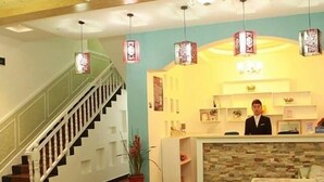 Lobby - Yangshuo Spring Garden Hotel (Guilin)