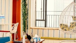 Unclassified image, 3 of 81, button - Aichao Theme Apartment (Chengdu)