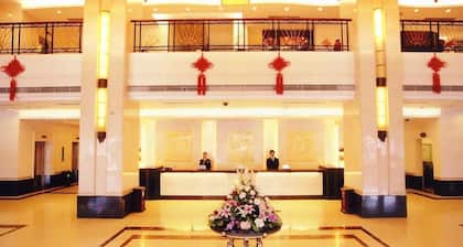 Huaxia Hotel