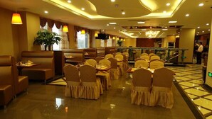 Unclassified image, 3 of 67, button - TAI JI Hotel Shanghai (Shanghai)