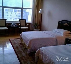 Room - Dali Xianghe Hotel (Dali)