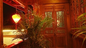 Unclassified image, 2 of 24, button - Yunlong Hotel (Lijiang)