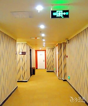 Interior - Thank You Inn (Linyi)