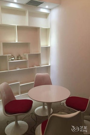 Room - Victoria Hotel (Luoyang)