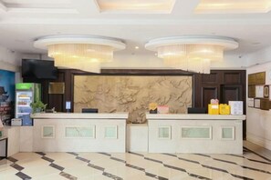 Unclassified image, 2 of 73, button - Jiaqi Landscape Hotel (Chizhou)