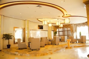 Khu sảnh