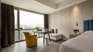 Unclassified image, 4 of 109, button - Linyuan Hotel (Beijing)