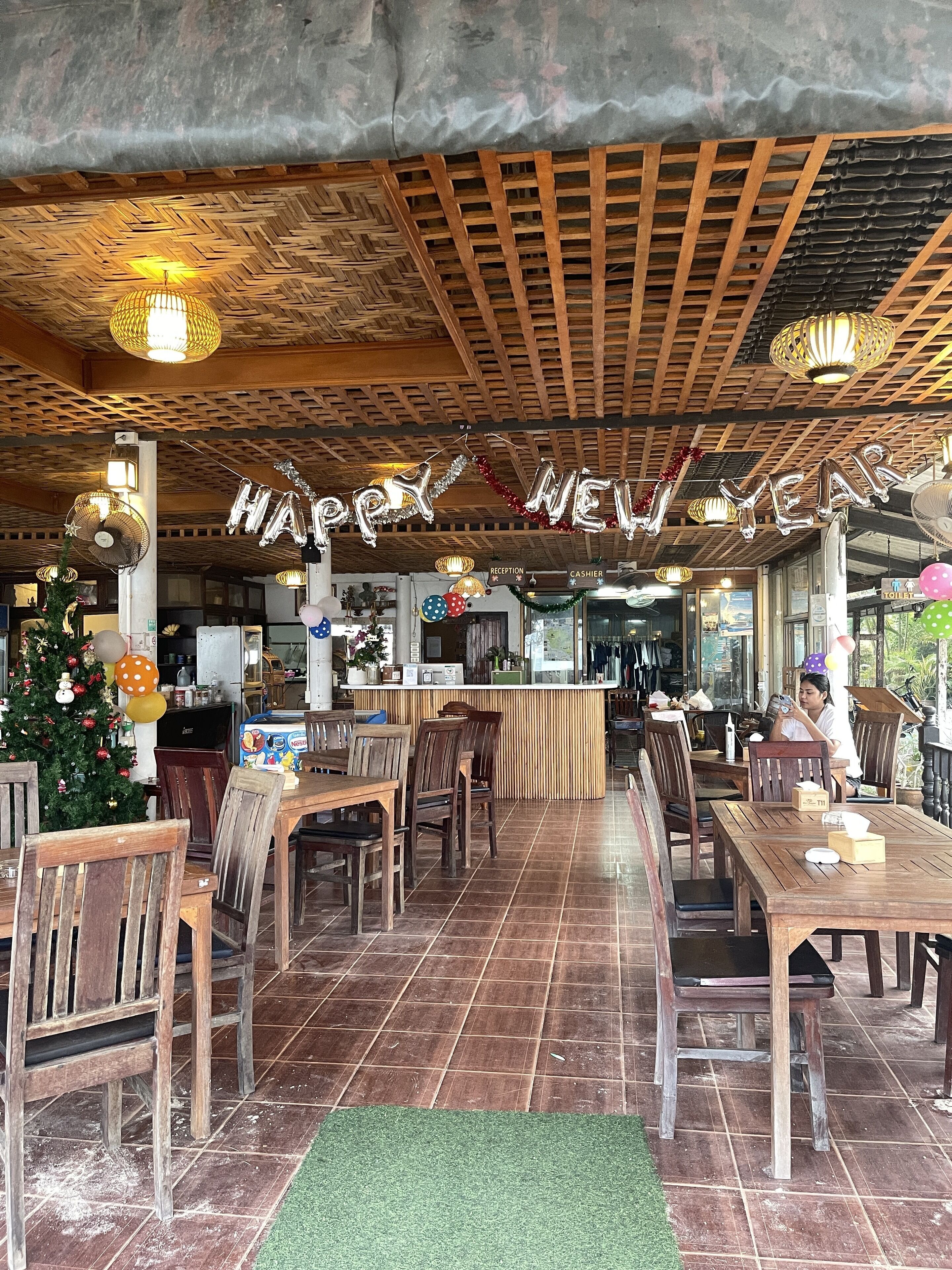 施設の正面