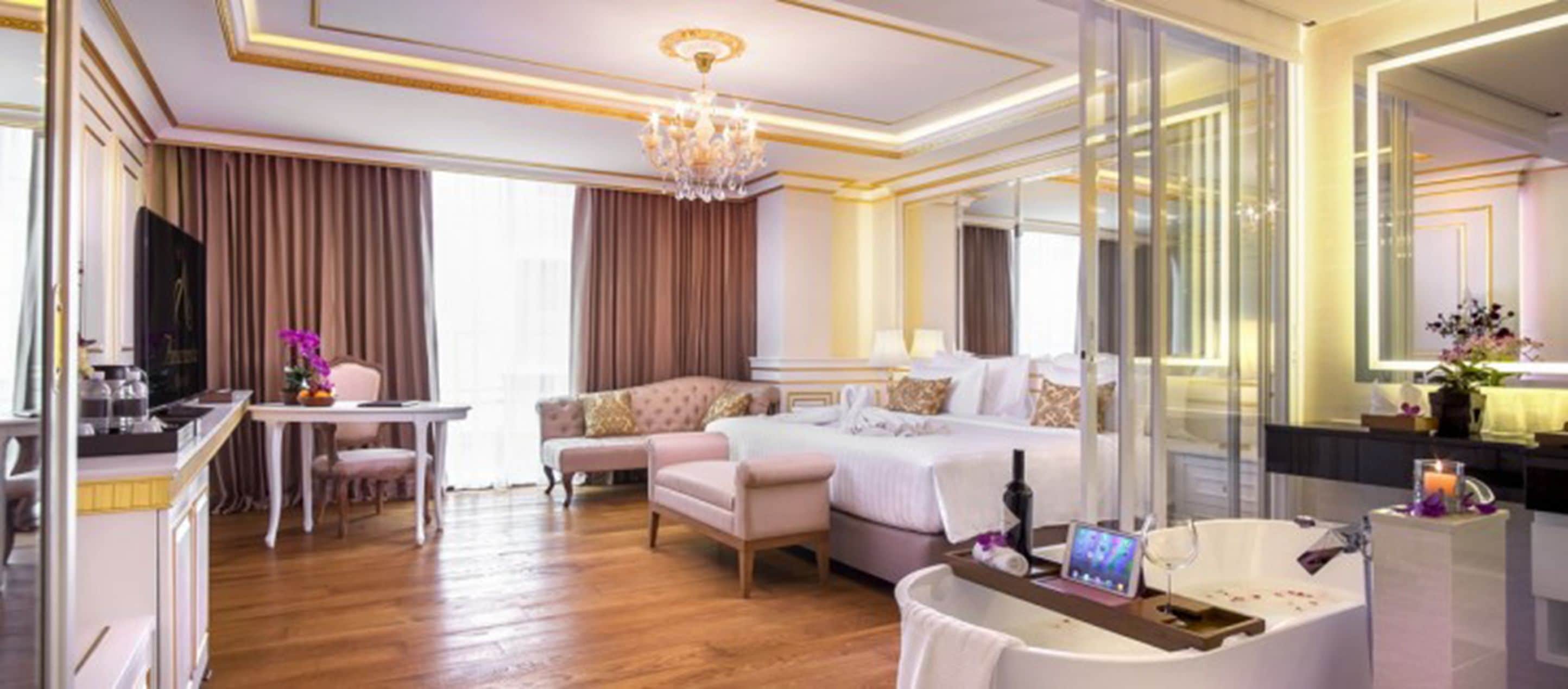 deluxe room | 1 bedroom, egyptian cotton sheets, premium bedding, in-room safe