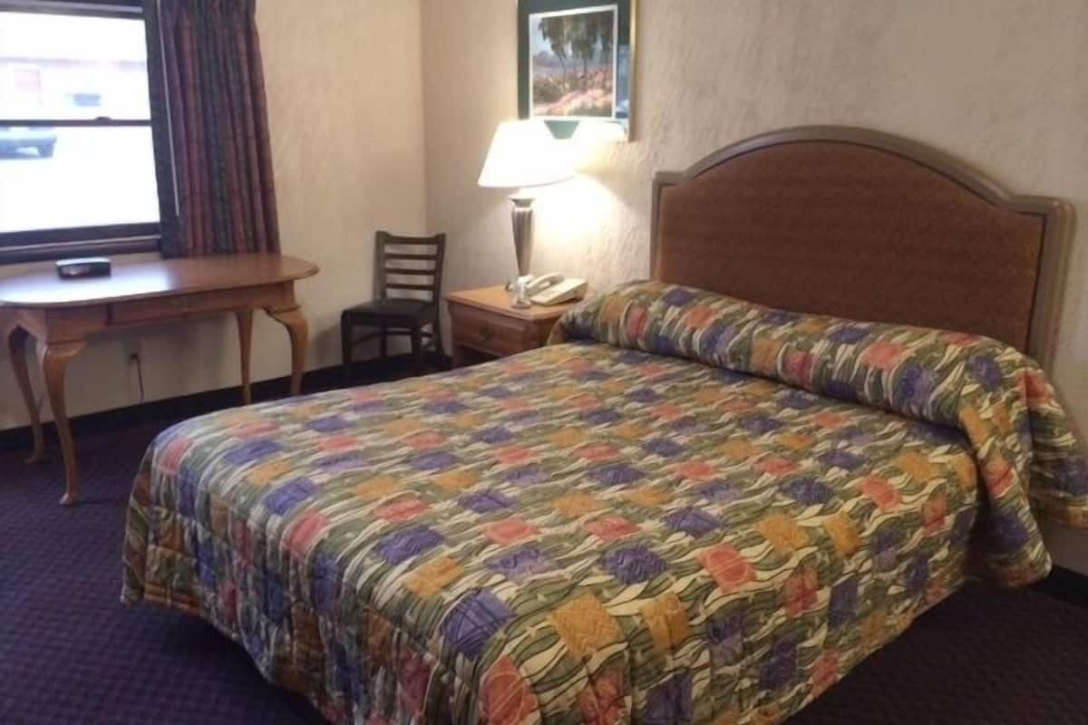 Habitación estándar, 1 cama Queen size | Escritorio y wifi gratis