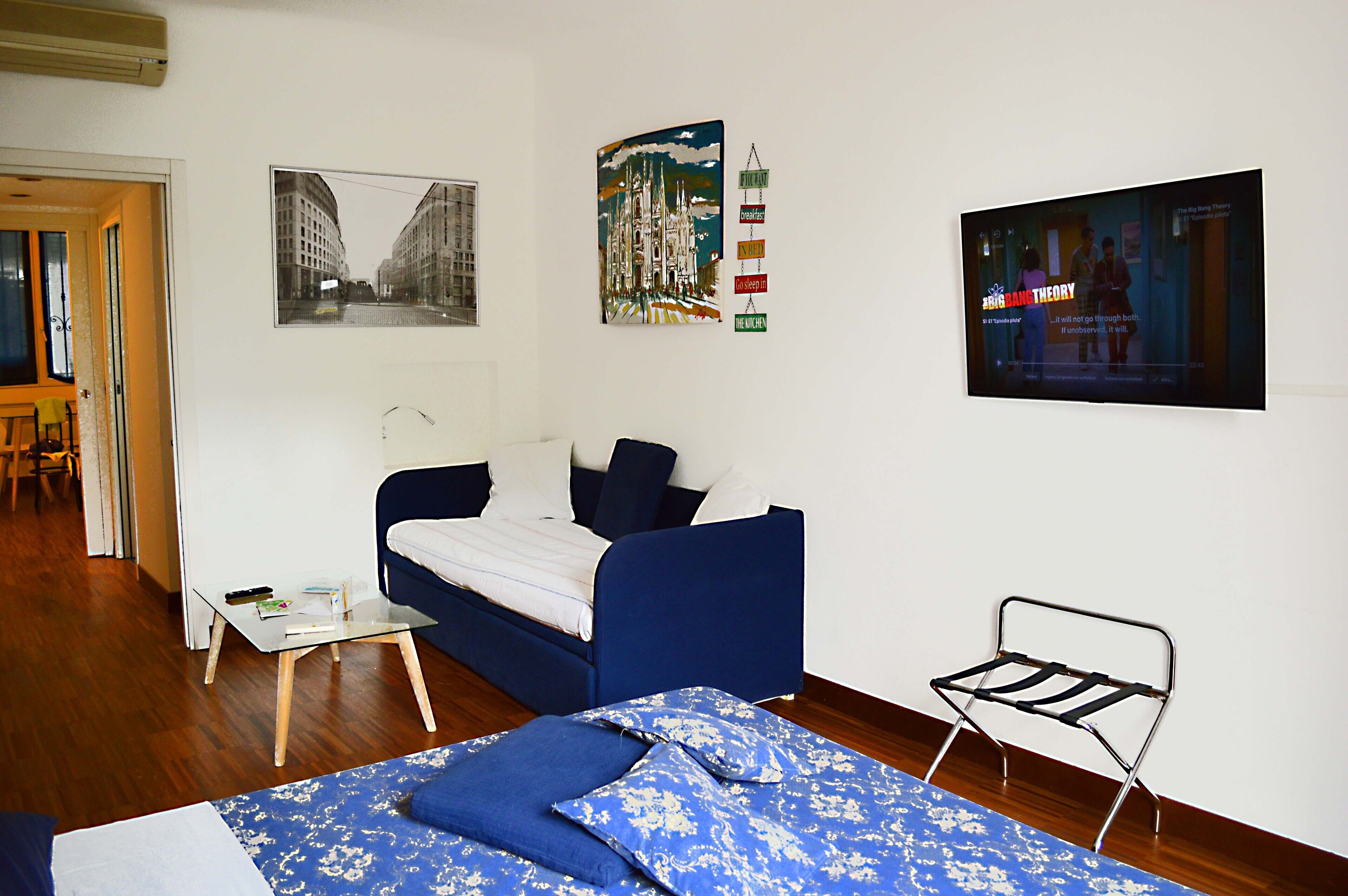 Photo - Room Inn