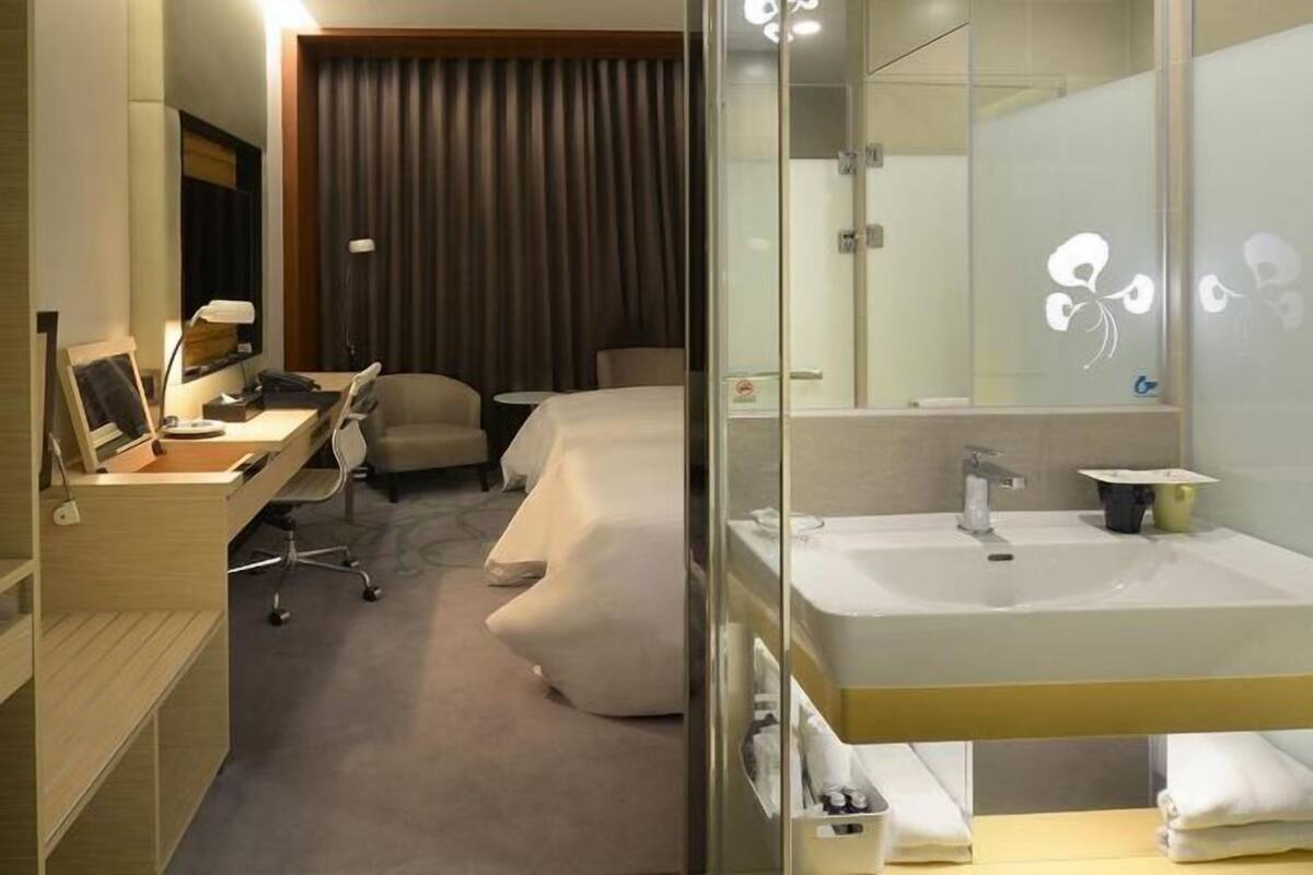 1 chambre, literie de qualité supérieure, couette en duvet d'oie