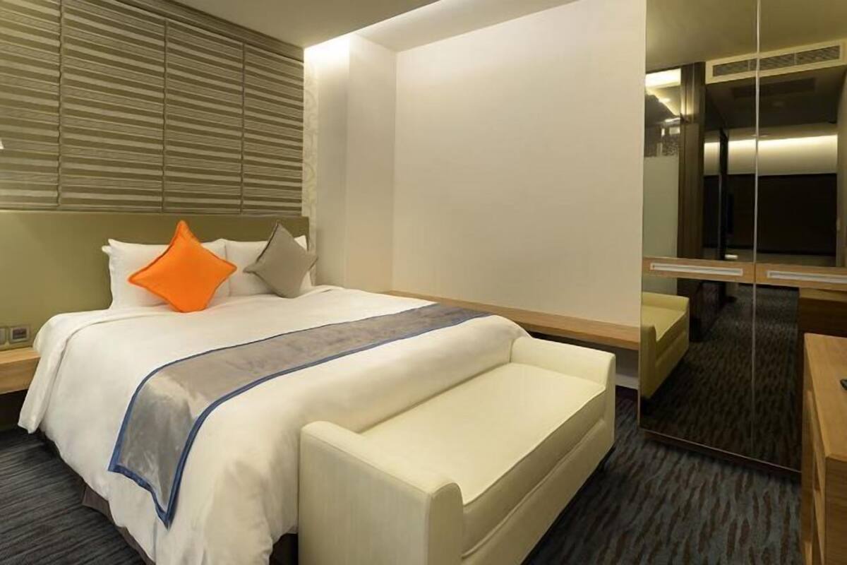 1 chambre, literie de qualité supérieure, couette en duvet d'oie