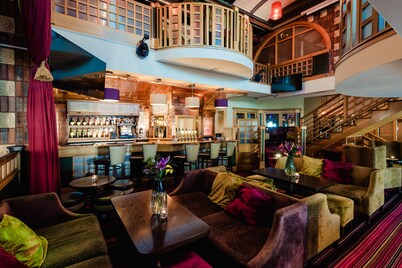 Carnegie Court Hotel