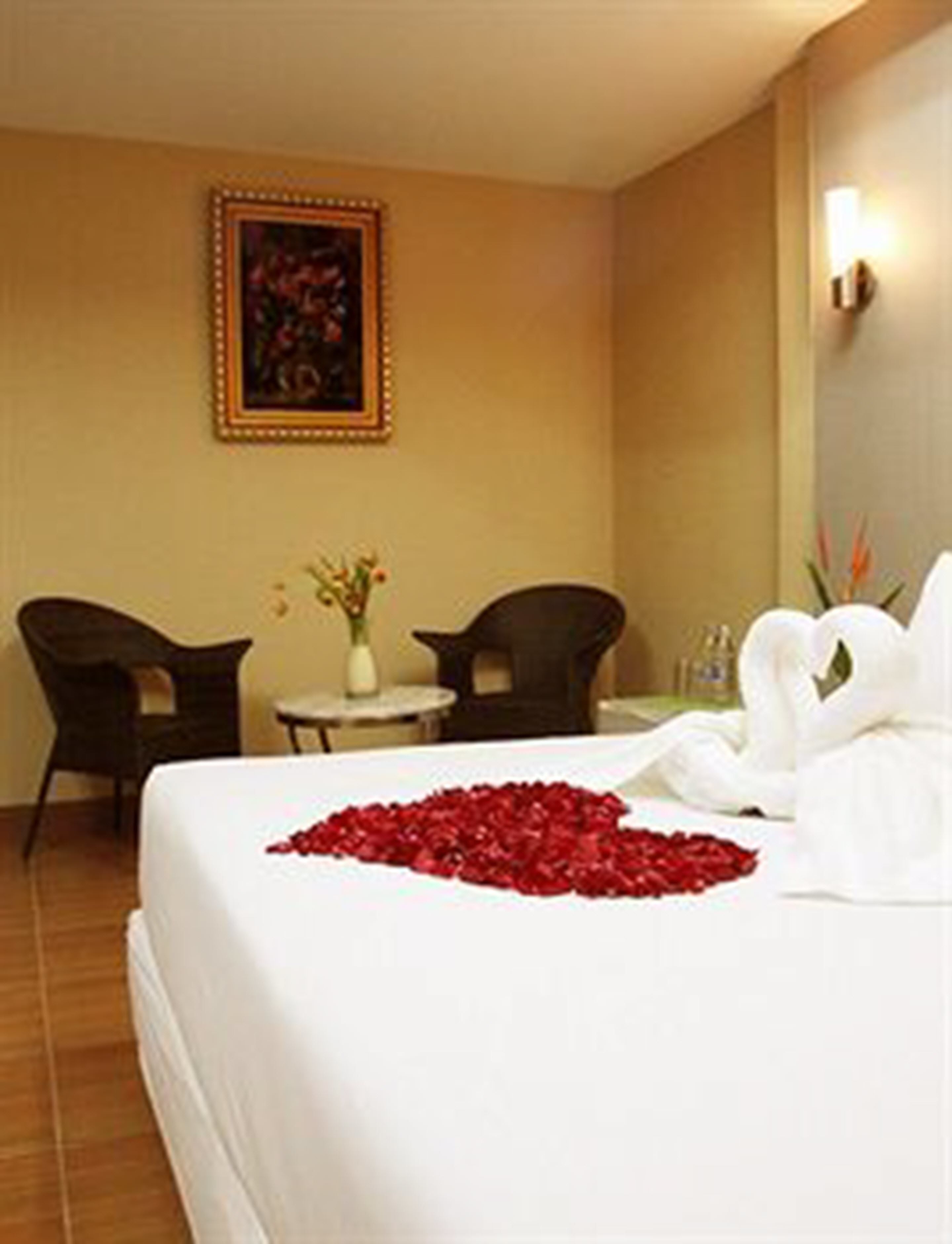 Photo - Visiting Card Hotel & Resort