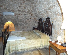 Suite | 1 Schlafzimmer, Pillowtop-Betten, Schreibtisch, Bügeleisen/Bügelbrett