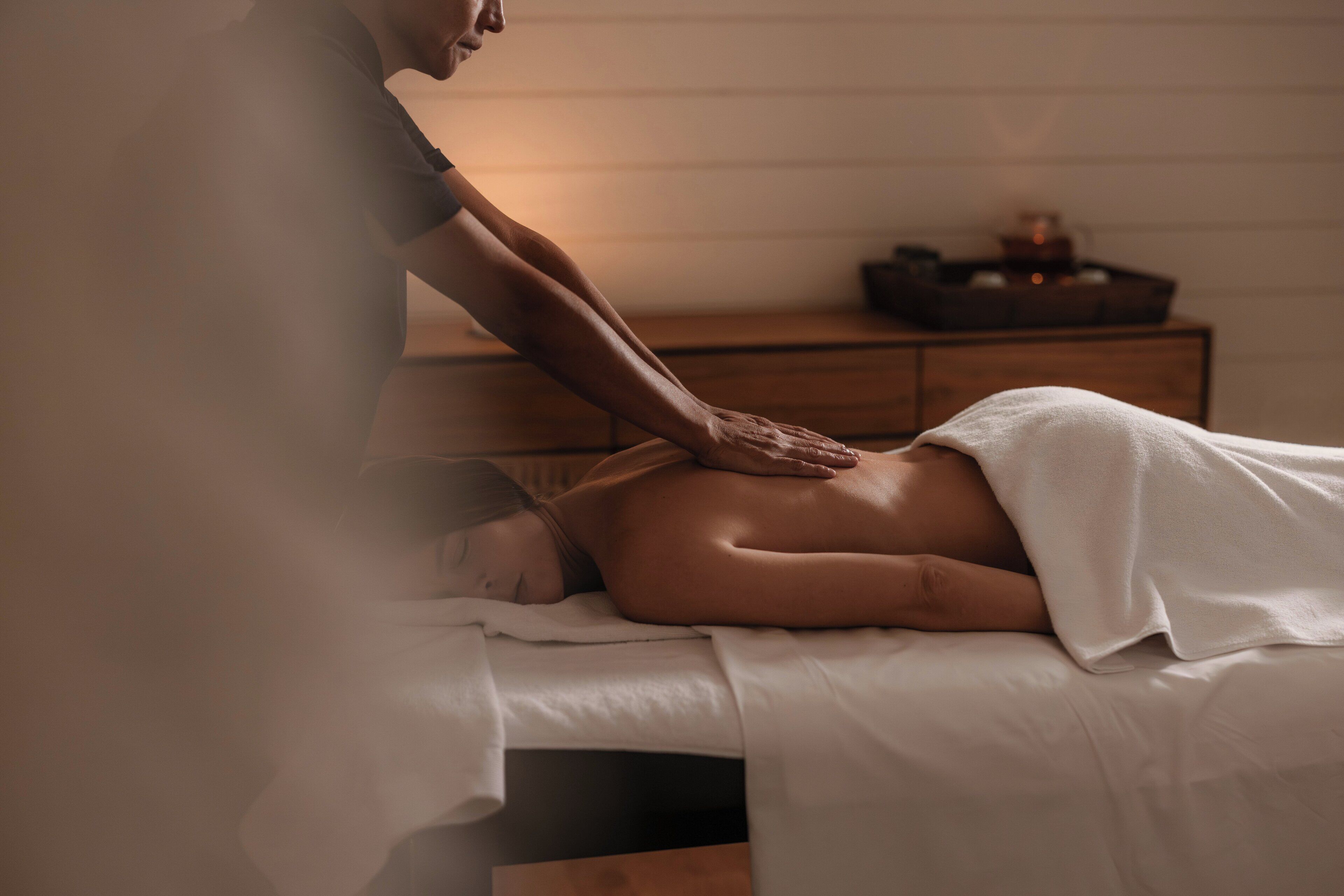 Espace de soins pour les couples, soins corporels, massages suédois