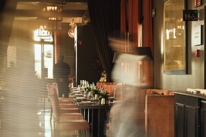 Breakfast, lunch, dinner served; local cuisine  - The Principal Madrid, Small Luxury Hotels (Madrid)