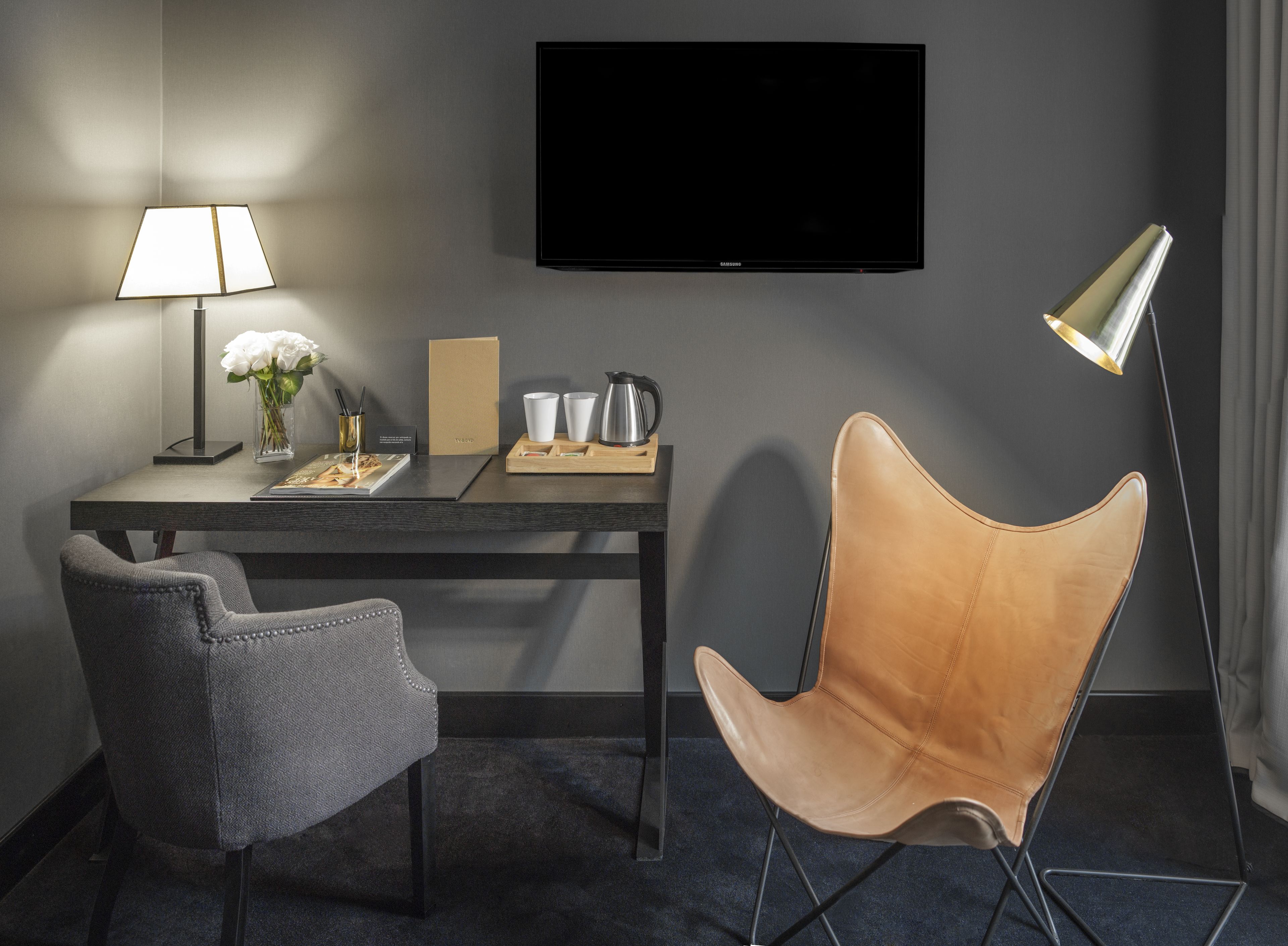 1 bedroom, egyptian cotton sheets, premium bedding, minibar