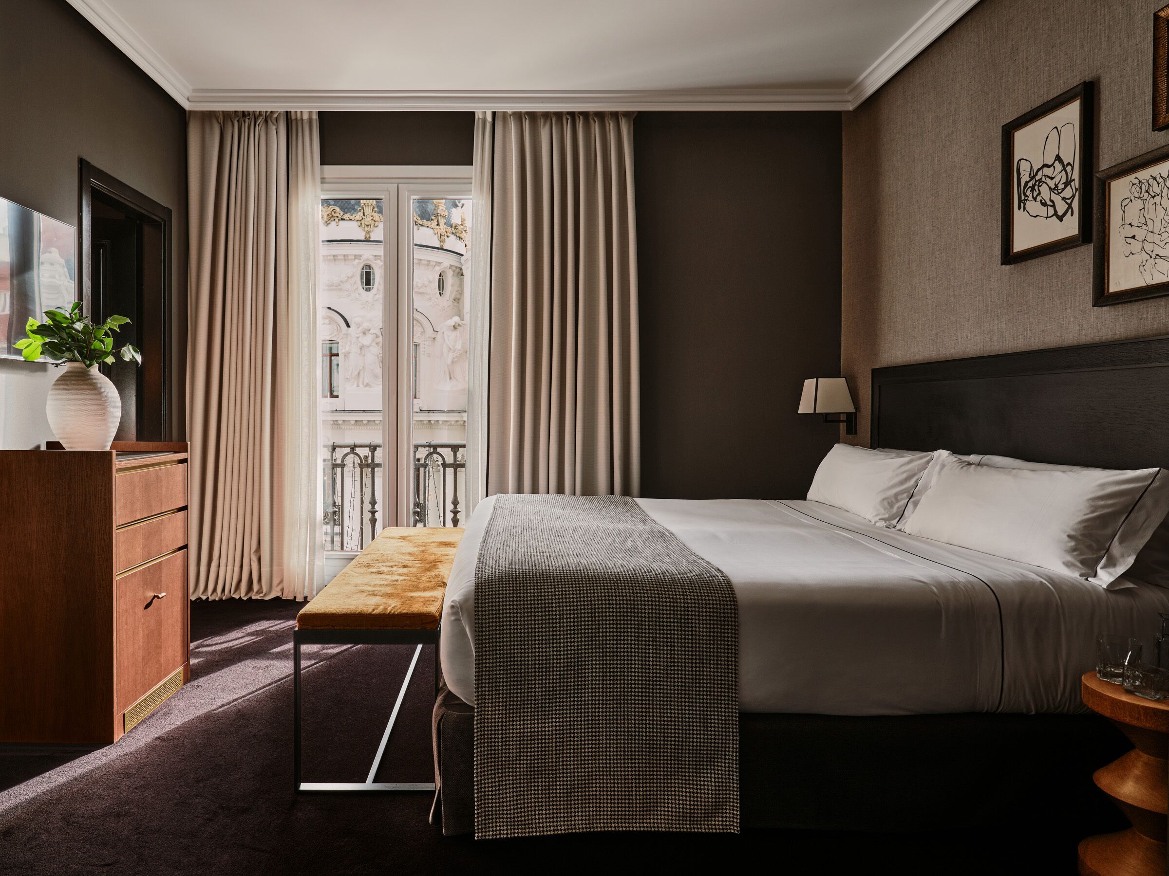 Classic Quadruple Room | Egyptian cotton sheets, premium bedding, minibar, in-room safe