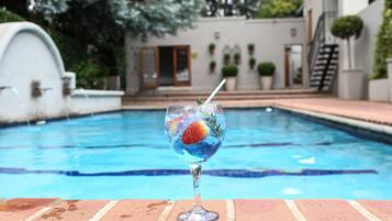 Alberca al aire libre