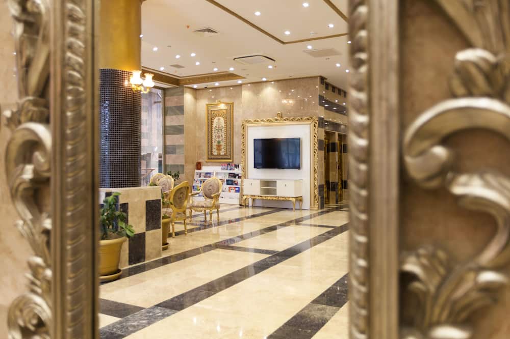 Alrazi Hotel