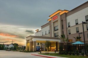 Exterior - Hampton Inn & Suites by Hilton Houston North IAH (Houston)