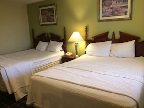 Chambre, 2 lits doubles, non-fumeur