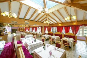 Food court - Albergo Alla Rosa (Canazei)