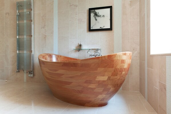 Deep soaking bathtub - Chambres d'Hôtes Eden Ouest (La Rochelle)