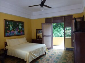 One Bedroom Studio with Balcony | In-room safe, desk, soundproofing, iron/ironing board - Residencial La Fonte (Santo Domingo)