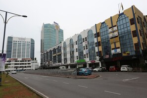 Mặt tiền nơi lưu trú