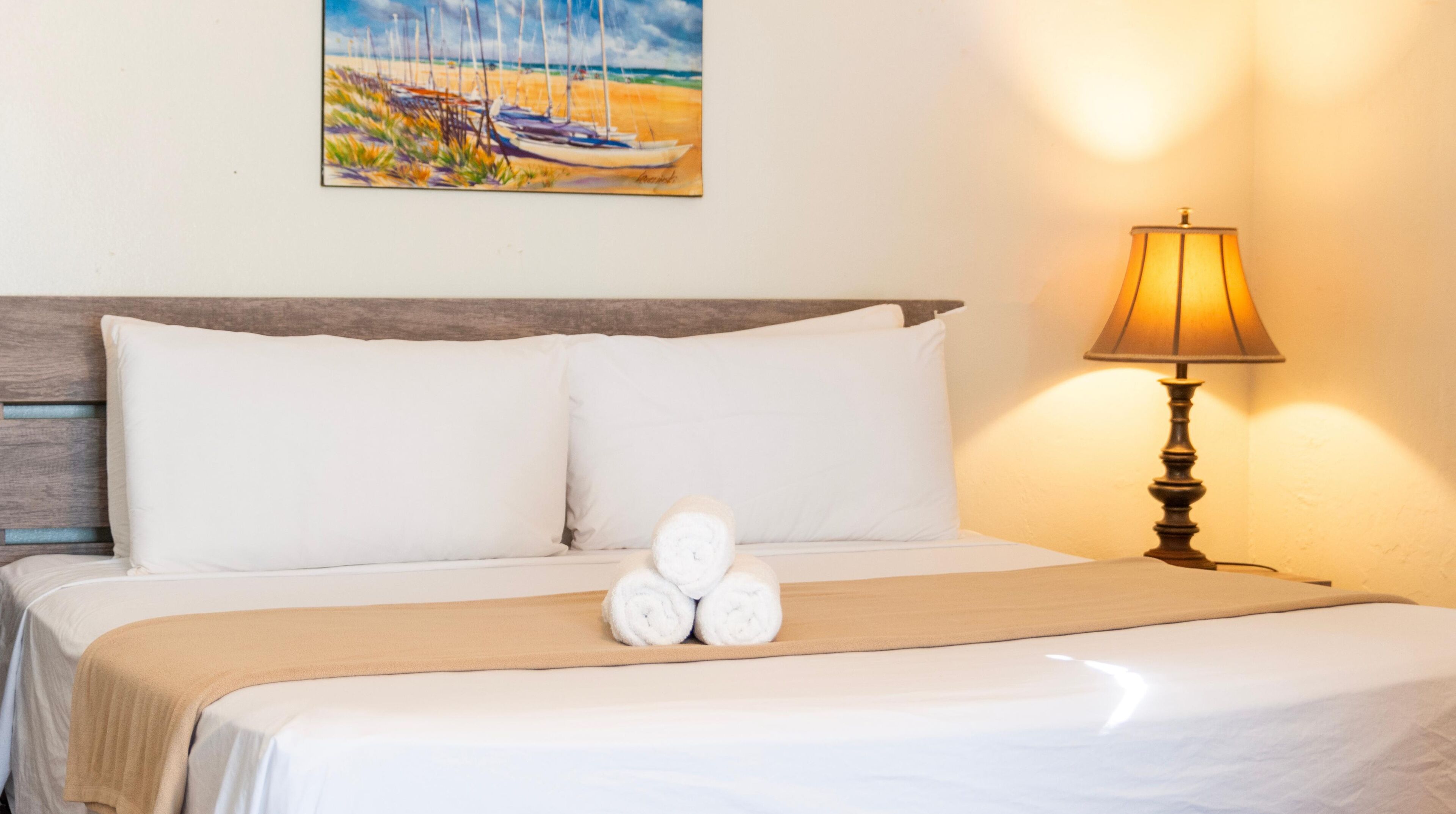 Basic Double Room | Bed sheets