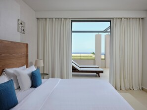 One Bedroom Suite Sea View