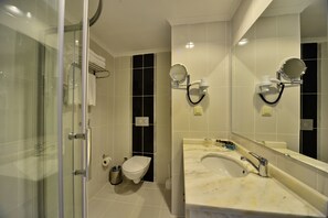 Bathroom - Side Royal Paradise (Manavgat)