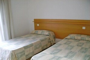 Room - Port Gavina (Cambrils)