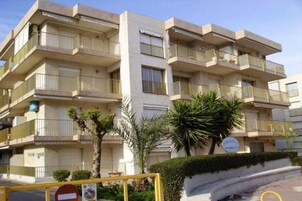 บริเวณภายนอก