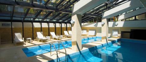 Indoor pool, outdoor pool