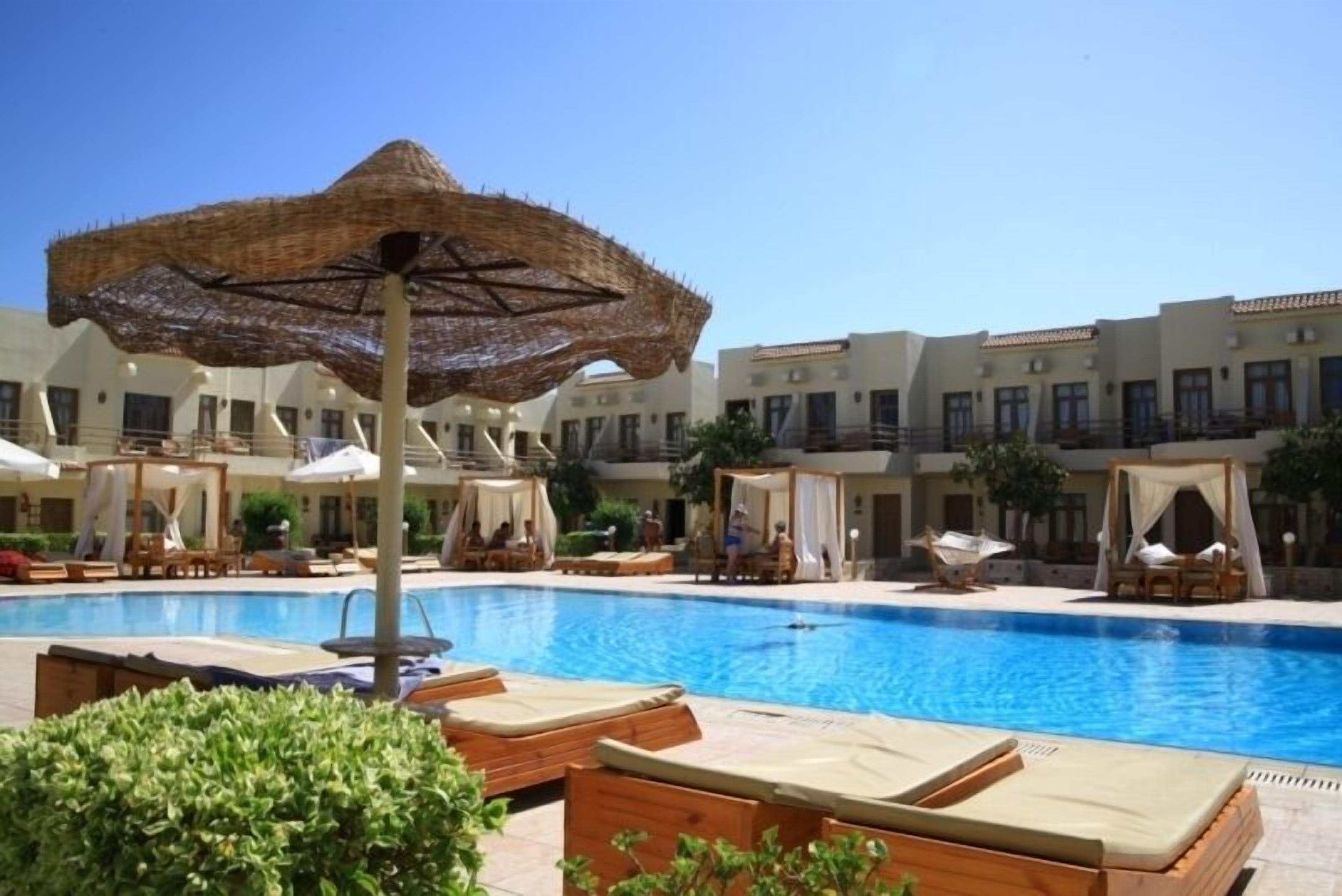 Bañera de hidromasaje exterior