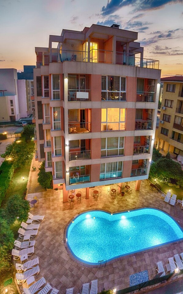 Outdoor pool - Darius (Sunny Beach)