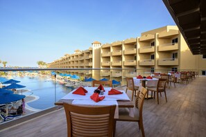 Free daily buffet breakfast - Amwaj Beach Club Abu Soma (Safaga)