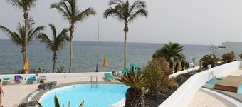 瓦勒茲奎茲公寓酒店