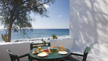 Vue depuis lâhĂ©bergement