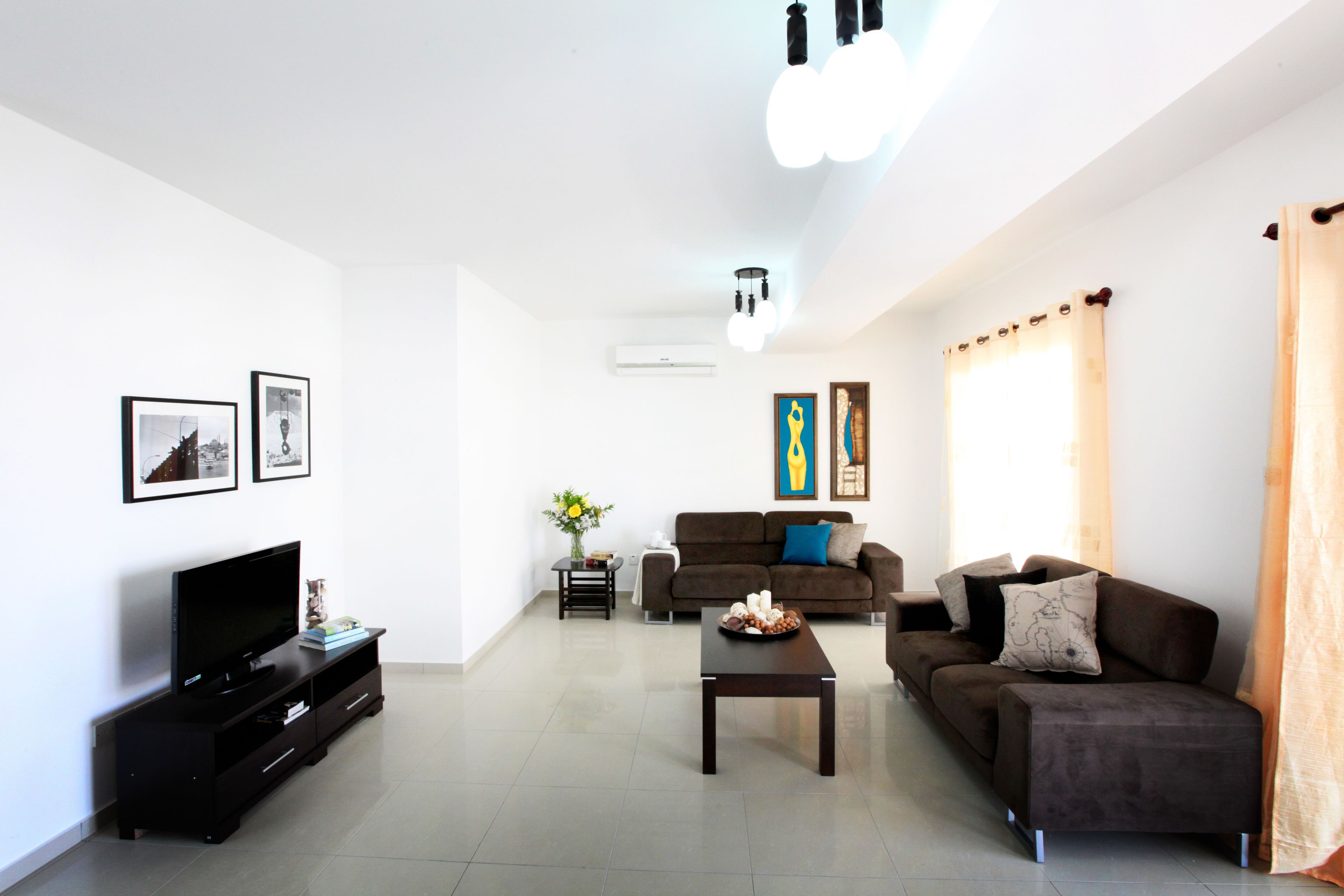 Suite, 3 Bedrooms, Sea View | Living room | 32-inch plasma TV with satellite channels, TV
