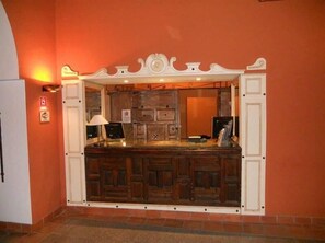 Lobby - AHC Palacio Coria (Coria)