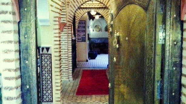 Unclassified image, 1 of 24, button - Riad Boutouil (Marrakech)